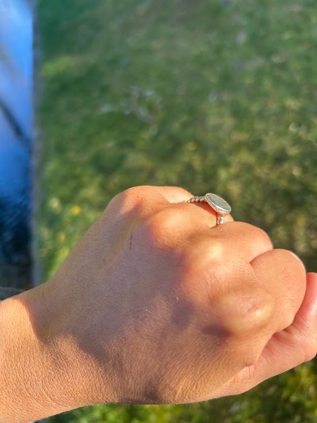 Simple Stamped Silver Ring Size 6.5